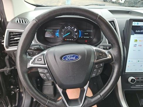 Certified 2022 Ford Edge SEL w/ Sport Appearance Package image 25