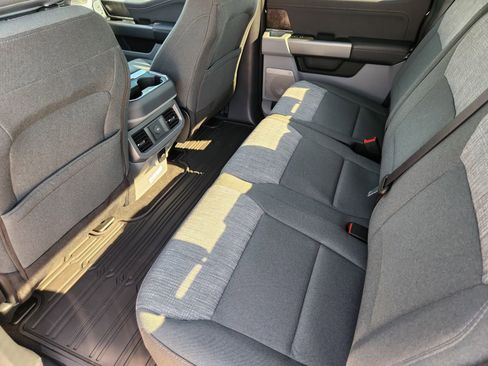 New 2026 Ford F250 XLT w/ XLT Premium Package image 23