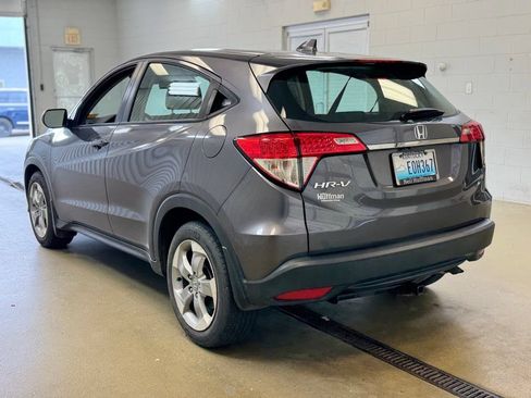 Used 2020 Honda HR-V LX image 7