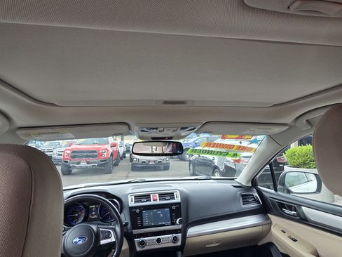 Used 2015 Subaru Outback 2.5i Premium AWD/4WD image 12