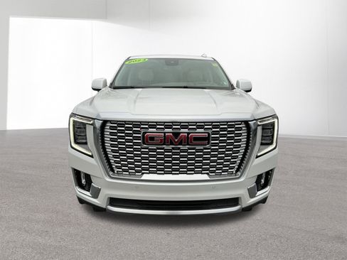 Used 2023 GMC Yukon Denali AWD/4WD image 22