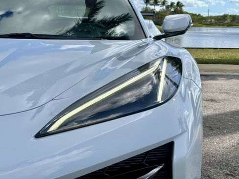 Used 2023 Chevrolet Corvette Z06 w/ Z07 Performance Package image 25