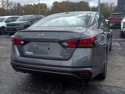 Certified 2024 Nissan Altima 2.5 SV image 5