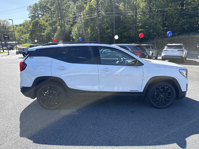 Certified 2021 GMC Terrain SLT w/ Infotainment Package II AWD/4WD image 7