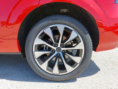 New 2026 Audi Q3 quattro 2.0T AWD/4WD image 37