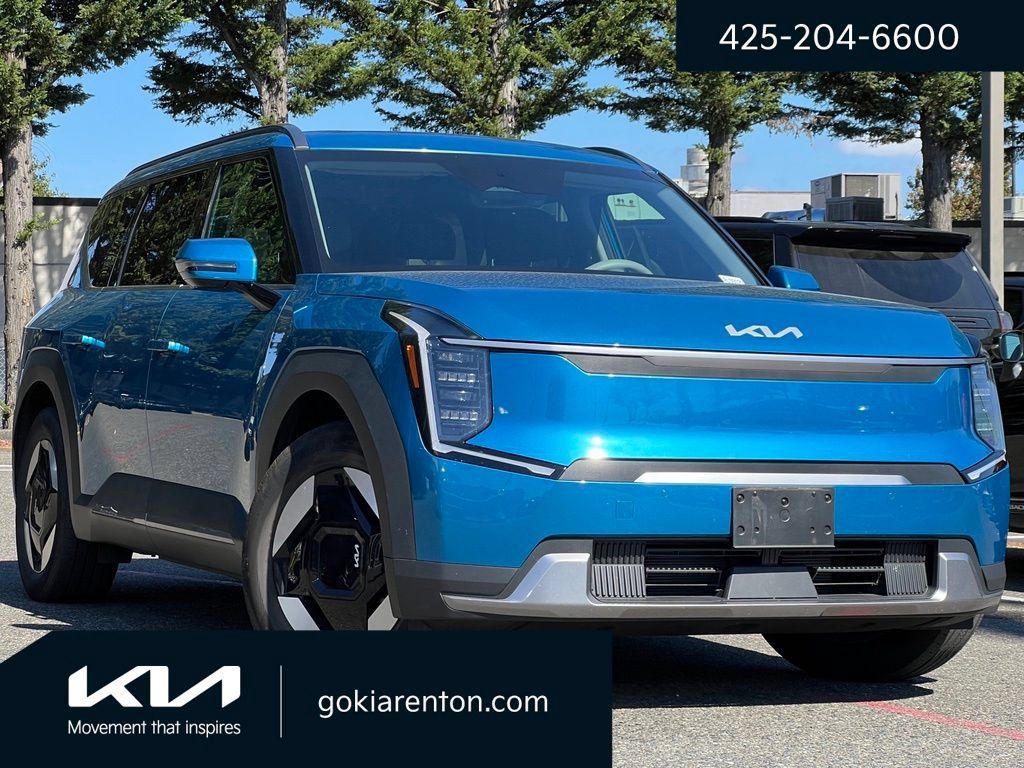 Certified 2024 Kia EV9 Wind AWD/4WD image 1