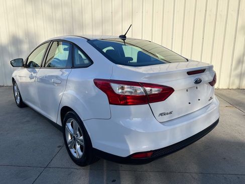 Used 2013 Ford Focus SE FWD image 5