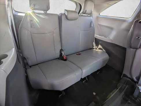 Used 2024 Toyota Sienna XLE image 13