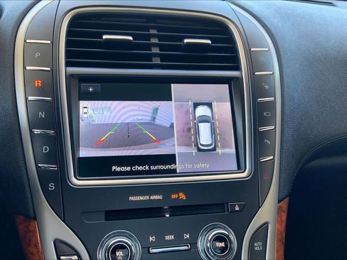 Used 2020 Lincoln Nautilus Reserve w/ Equipment Group 201A image 28