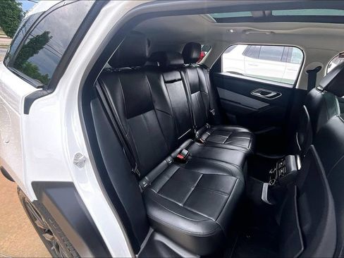 Used 2024 Land Rover Range Rover Velar S AWD/4WD image 37