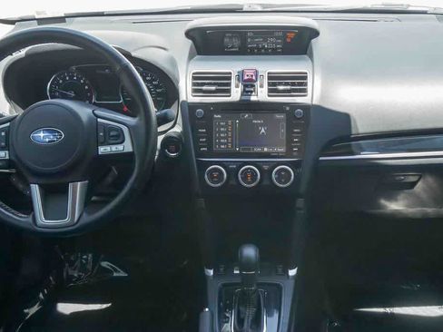 Used 2018 Subaru Forester 2.5i Touring w/ Popular Package #3B AWD/4WD image 9