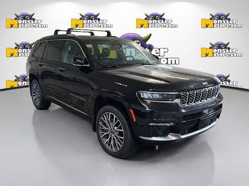 Used 2021 Jeep Grand Cherokee L Summit image 3
