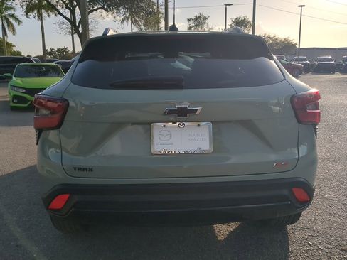 Used 2024 Chevrolet Trax RS w/ Driver Confidence Package image 6