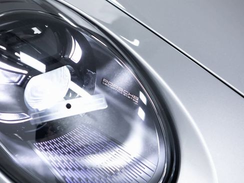 Used 2024 Porsche 911 Targa 4 GTS image 30