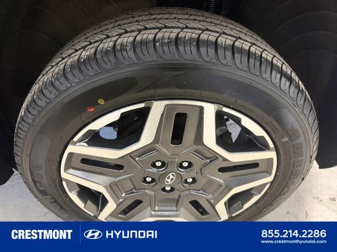 Used 2023 Hyundai Santa Fe Limited AWD/4WD image 18