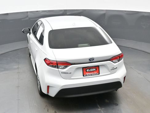 Used 2024 Toyota Corolla LE image 36