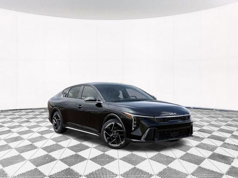 New 2026 Kia K4 GT-Line image 12