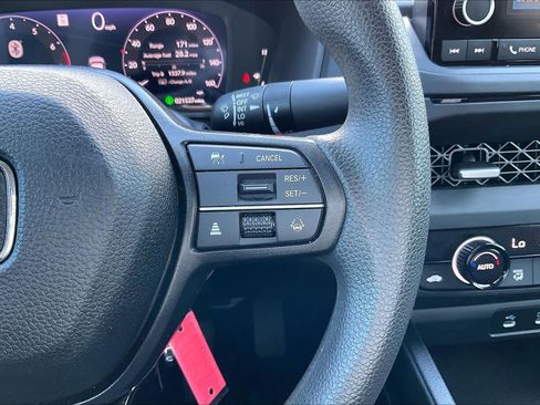 Used 2025 Honda Accord SE image 24