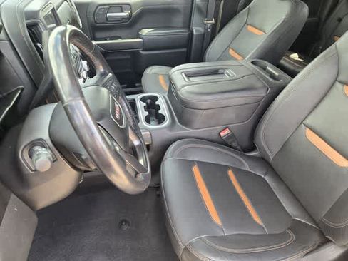 Used 2021 GMC Sierra 1500 AT4 w/ AT4 Preferred Package AWD/4WD image 10