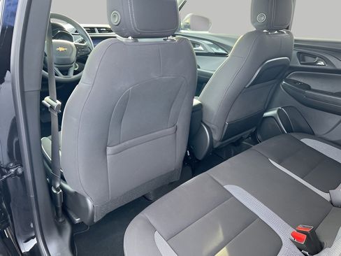 Used 2023 Chevrolet TrailBlazer LT w/ Convenience Package image 27