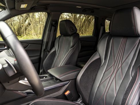 Used 2025 Acura MDX Type S image 17