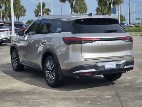 Certified 2027 INFINITI QX60 Luxe w/ Cargo Package FWD image 4
