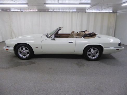 Used 1995 Jaguar XJS 4.0 Convertible image 4