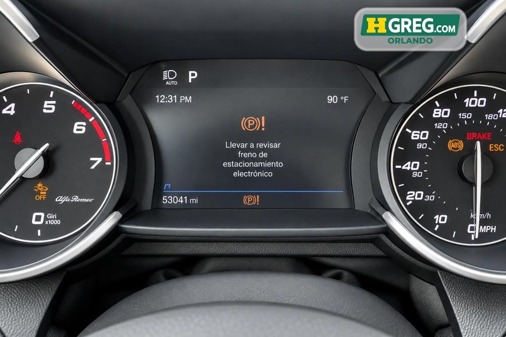 Used 2022 Alfa Romeo Giulia Veloce RWD image 13