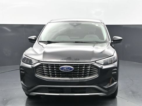 Used 2024 Ford Escape Active w/ Cold Weather Package FWD image 8