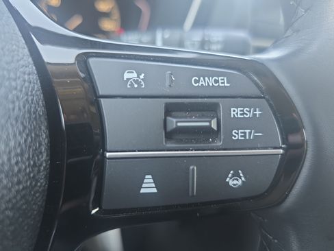 Used 2023 Honda Pilot EX-L image 17