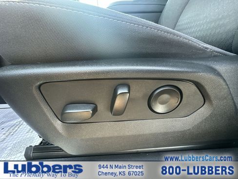 Used 2024 Chevrolet Silverado 1500 RST w/ Convenience Package II AWD/4WD image 12