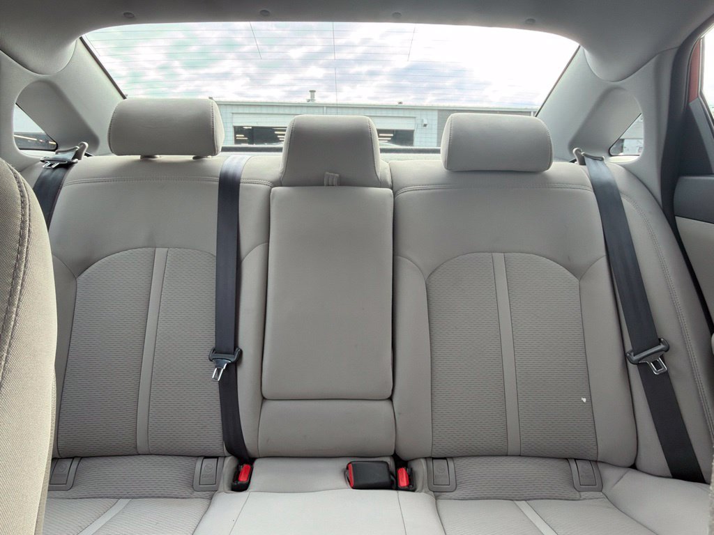 Used 2016 Hyundai Sonata SE FWD image 19
