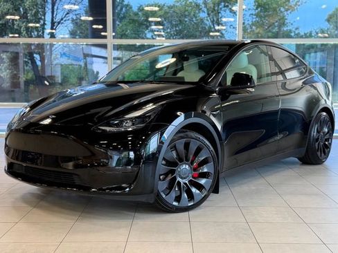Used 2022 Tesla Model Y Performance AWD/4WD image 1