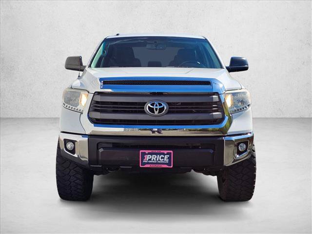 Used 2015 Toyota Tundra SR5 w/ SR5 Upgrade Package AWD/4WD image 2