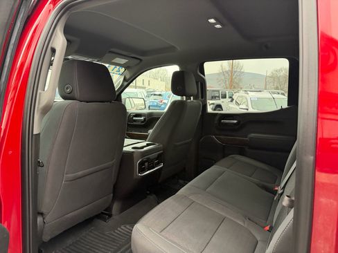 Used 2021 GMC Sierra 1500 Elevation image 19