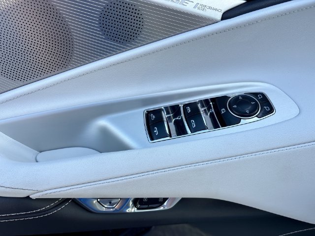 Used 2025 Chevrolet Corvette Stingray Preferred Conv w/ Battery Protection Package RWD image 13