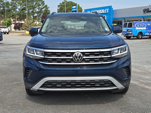 Used 2021 Volkswagen Atlas SE FWD image 2