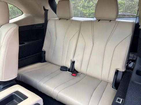 Used 2023 Acura MDX FWD w/ Technology Package image 6