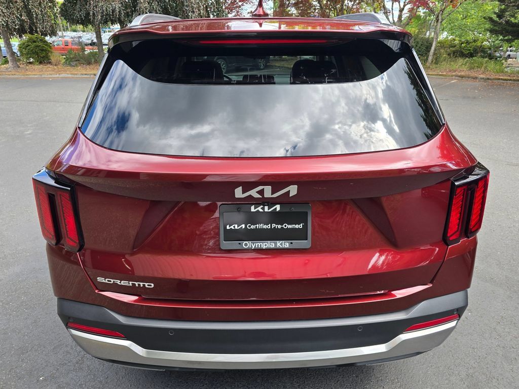 Certified 2025 Kia Sorento S w/ Panoramic Sunroof Package FWD image 5