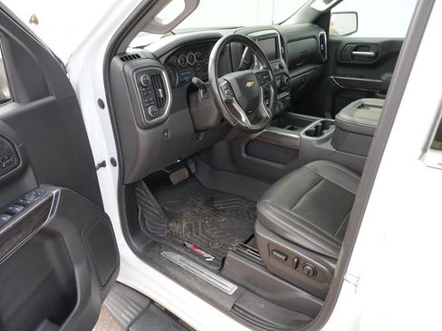 Used 2021 Chevrolet Silverado 1500 LTZ AWD/4WD image 14