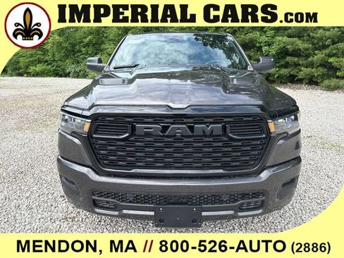 New 2026 RAM 1500 Express AWD/4WD image 4