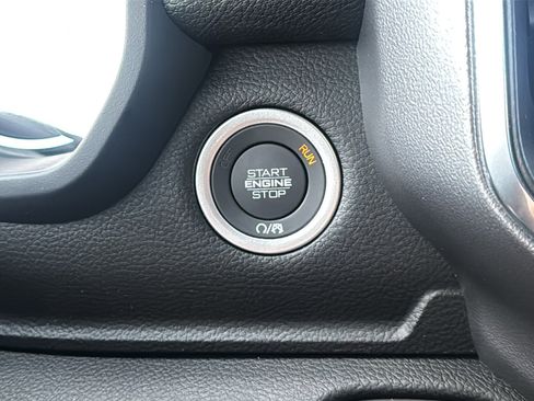 New 2026 RAM 1500 Laramie w/ Sport Appearance Package AWD/4WD image 32