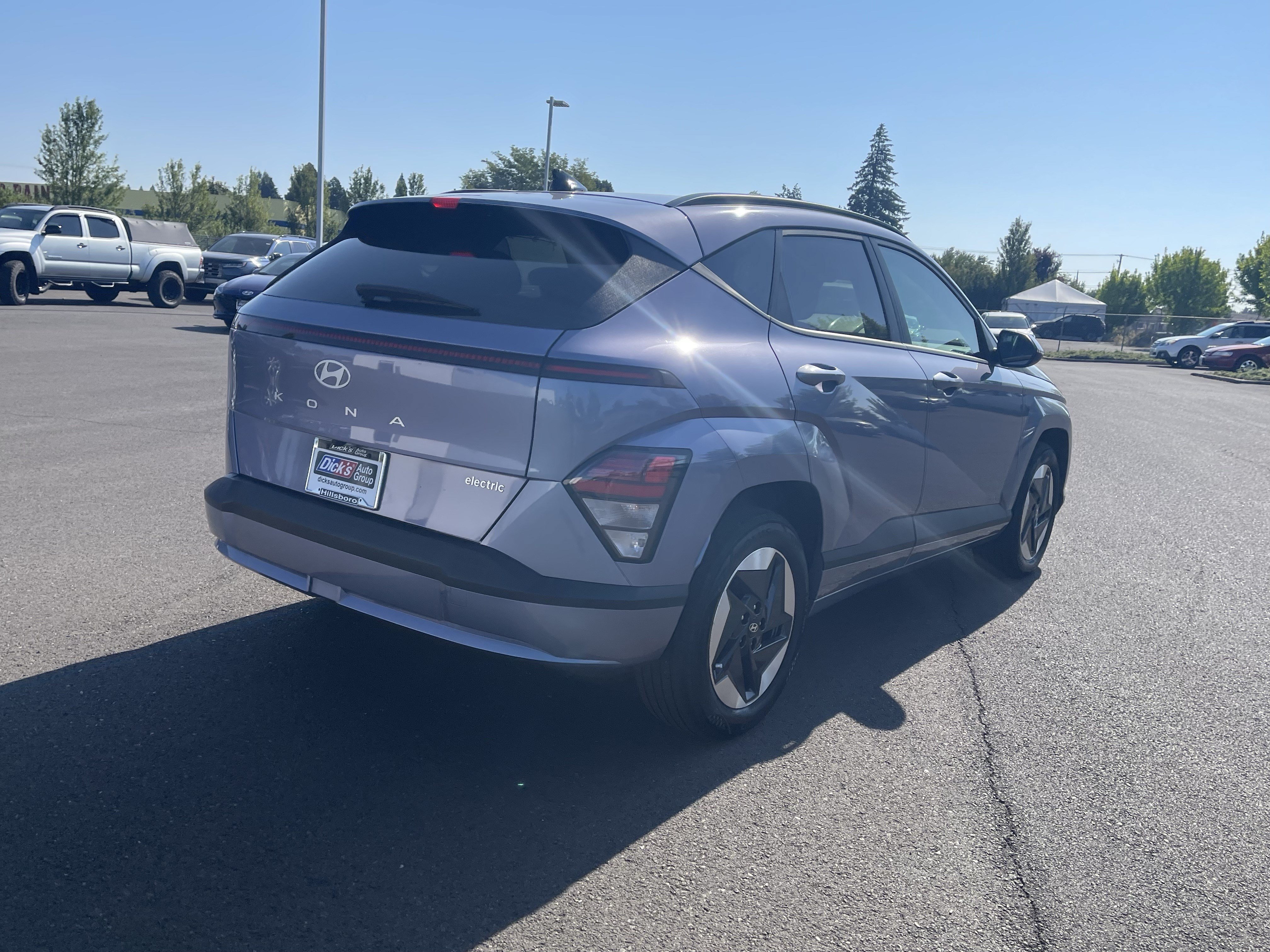 Used 2024 Hyundai Kona SEL FWD image 5