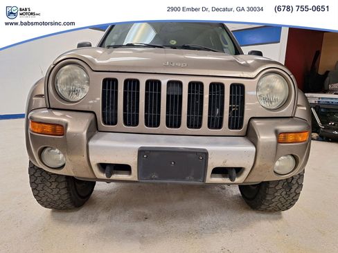 Used 2004 Jeep Liberty Renegade w/ Trailer Tow Group image 2