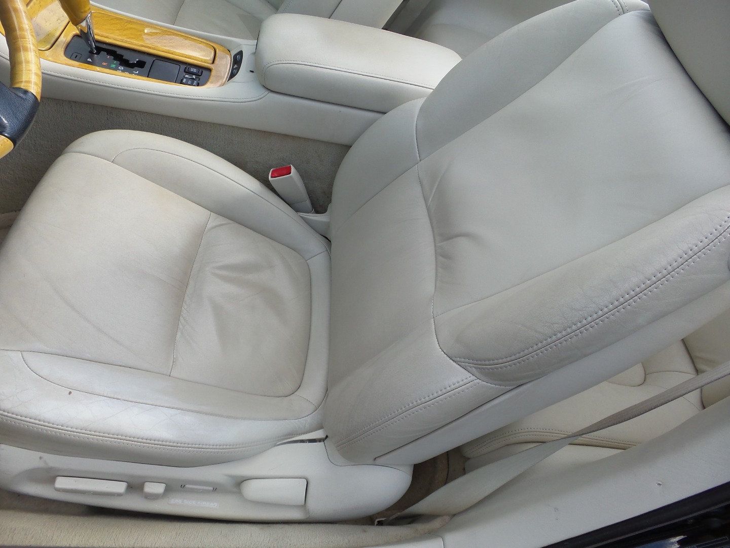 Used 2003 Lexus SC 430 Convertible RWD image 16