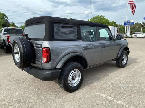 Used 2025 Ford Bronco 4-Door AWD/4WD image 3