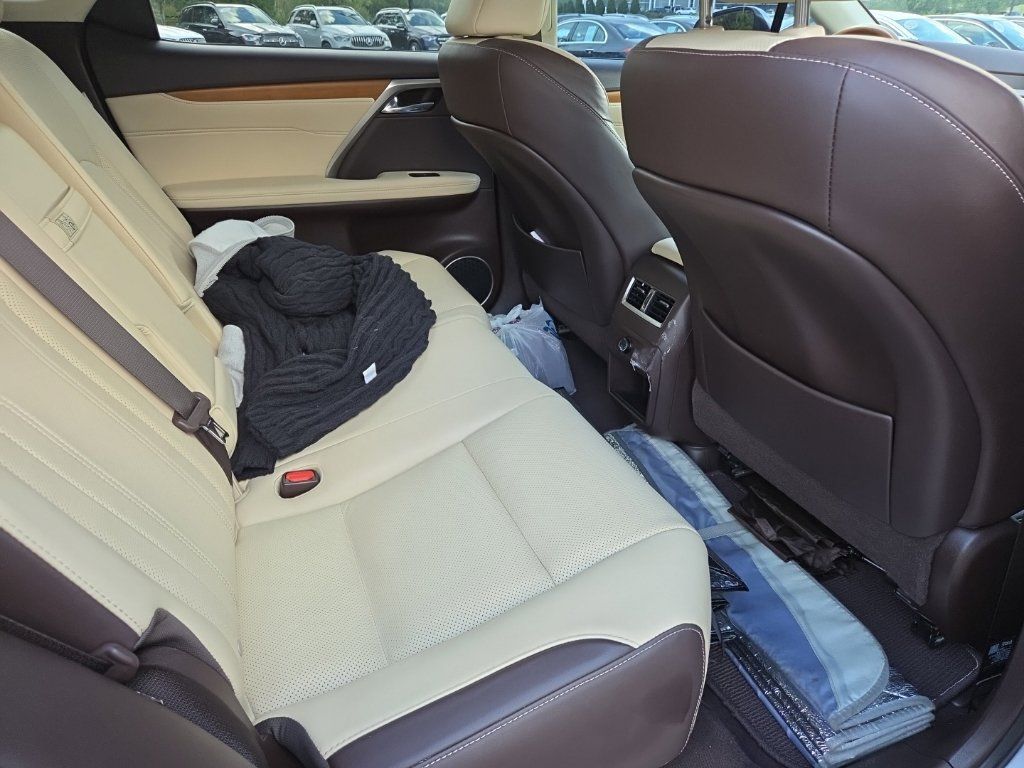 Used 2018 Lexus RX 350 FWD w/ Premium Package image 15