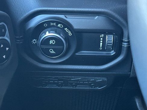 Used 2025 Jeep Gladiator Rubicon w/ Safety Group image 30