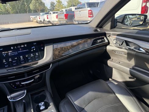Used 2018 Cadillac CT6 Luxury AWD/4WD image 20