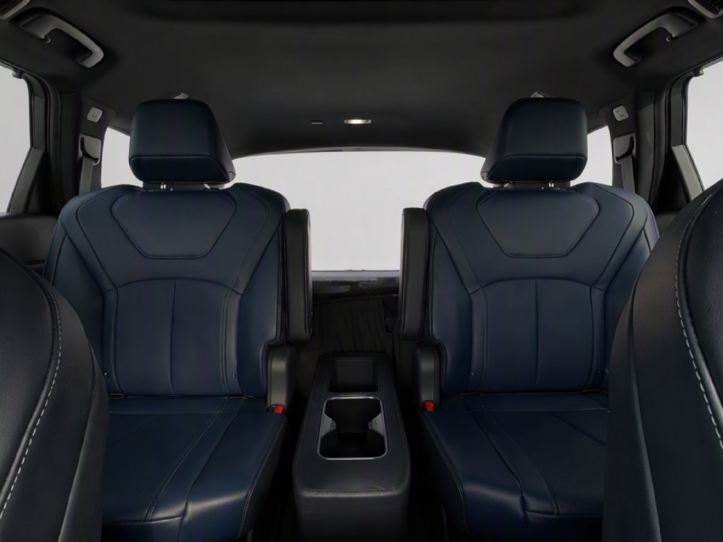 Certified 2026 INFINITI QX60 Sport w/ Dark Cargo Package AWD/4WD image 33